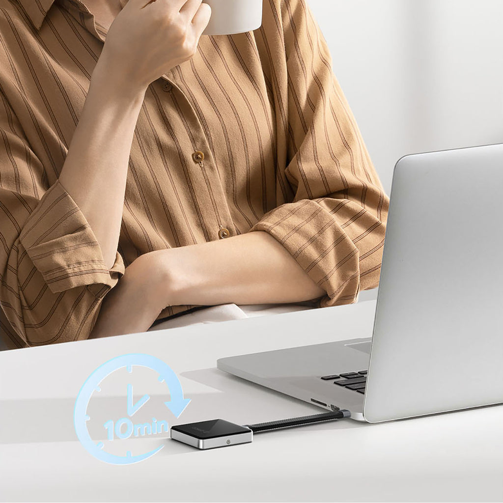 Orico AP30-G2 M.2 NVME magnetinė diskų dėklas MagSafe USB-C 3.2 - Juoda -- Hard Drive Adapters
