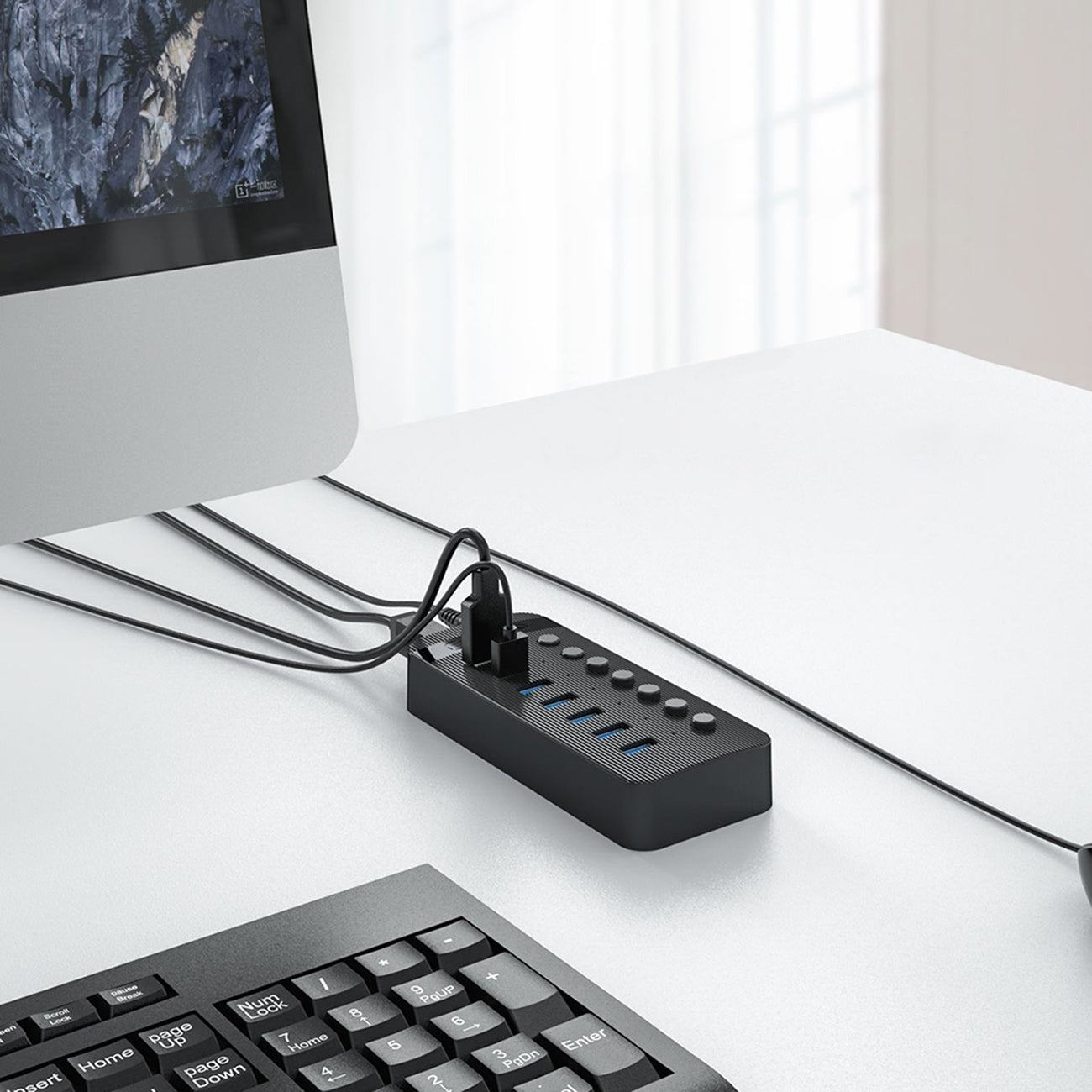 Orico CT2U3-7AB 7x USB-A 3.0 žinynas su jungikliais - juoda -- USB Hubs