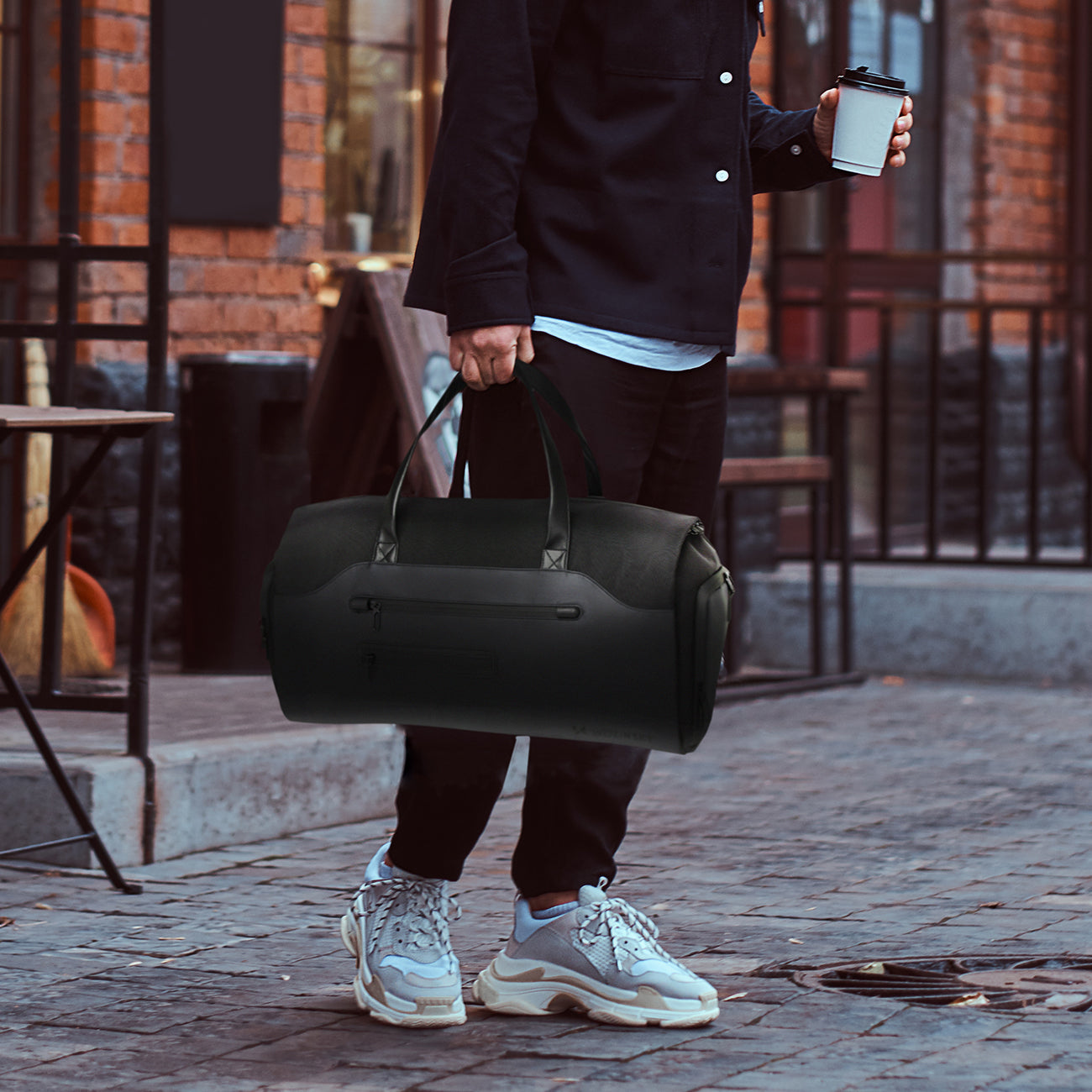 Wozinsky Premium kostiumo kelioninis krepšys su drėgna kišenele (45L) - Juodas -- Laptop Bags