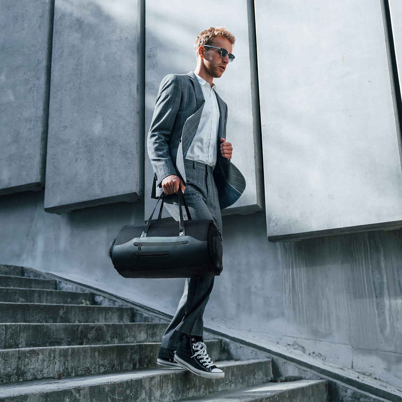 Wozinsky Premium kostiumo kelioninis krepšys su drėgna kišenele (45L) - Juodas -- Laptop Bags