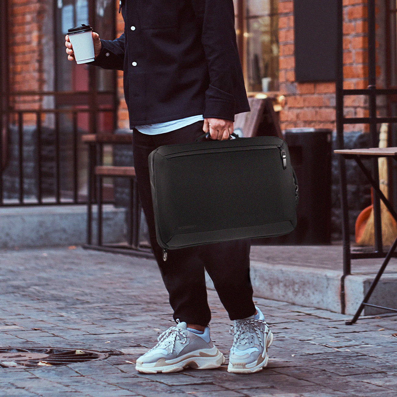 Wozinsky Premium 15.6'' nešiojamojo kompiuterio kuprinė/krepšys su dirželiu - juoda -- Laptop Bags