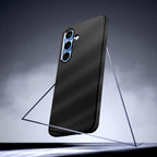 Spigen Liquid Air dėklas Samsung Galaxy S25 – juodas