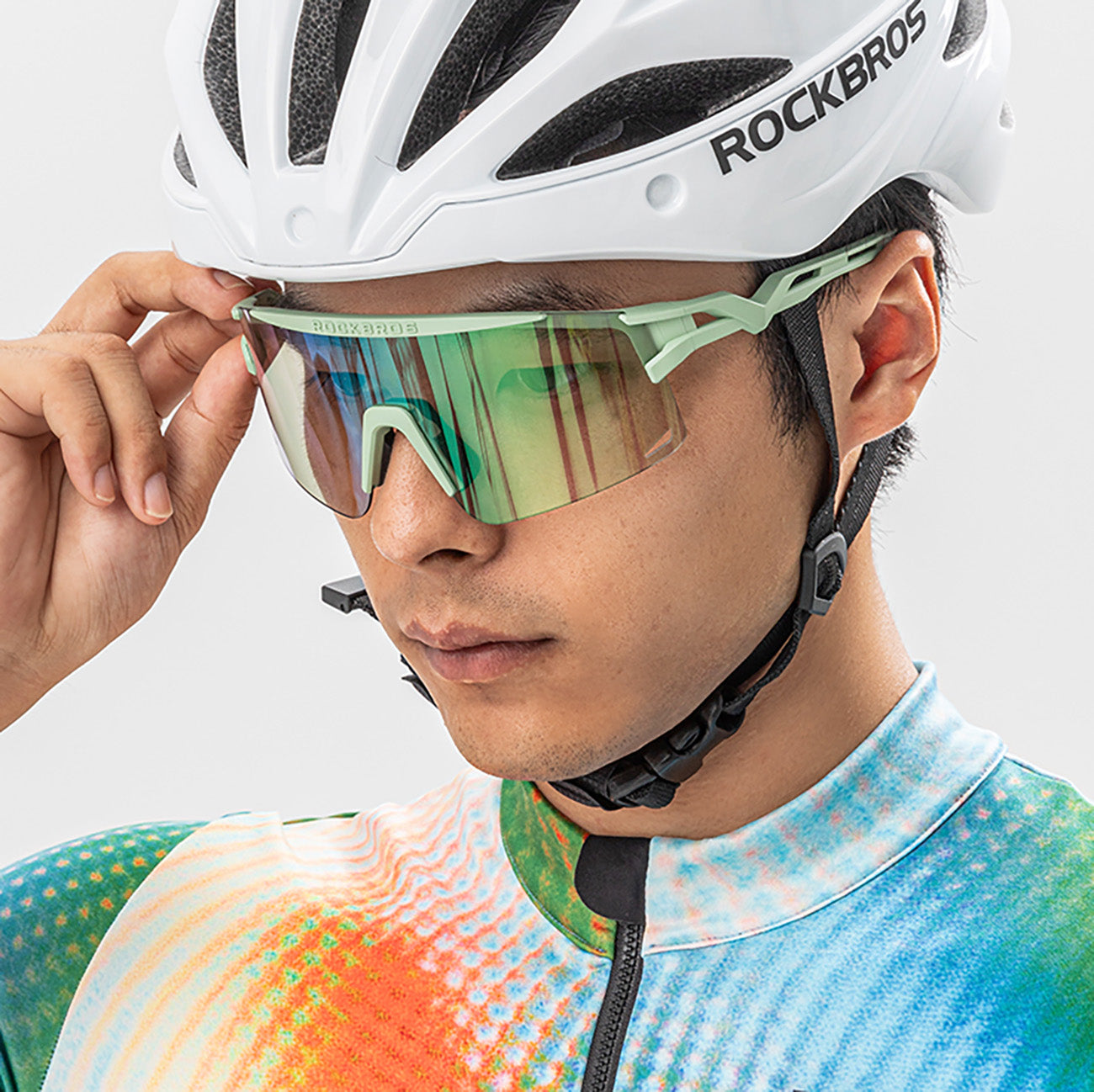 Rockbros fotochromines dviračio akiniai su UV apsauga ir taisomąja įdėkle - žalia -- Cycling Eyewear