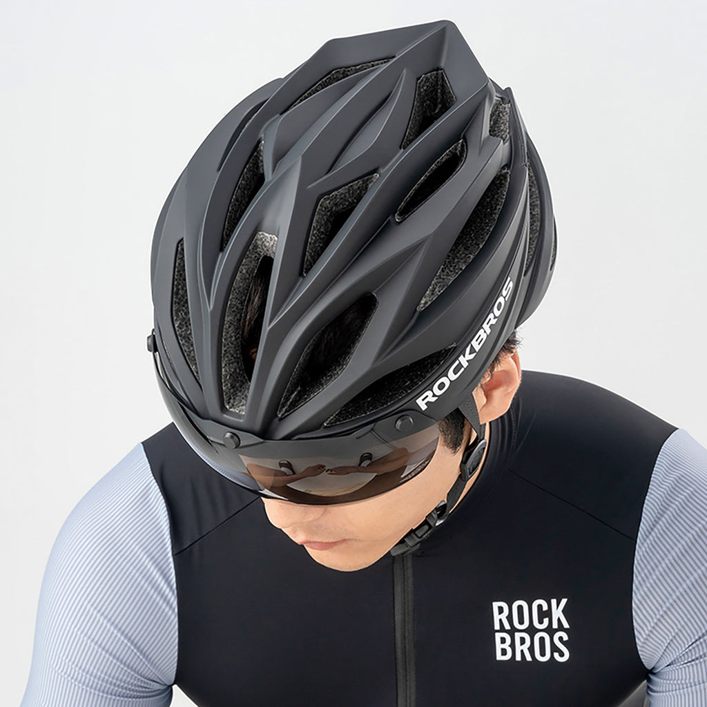 Rockbros dviračio šalmas su snapeliu, nuimamais UV apsauginiais akiniais, uniseksas – juodas/rudas -- Bicycle Helmets