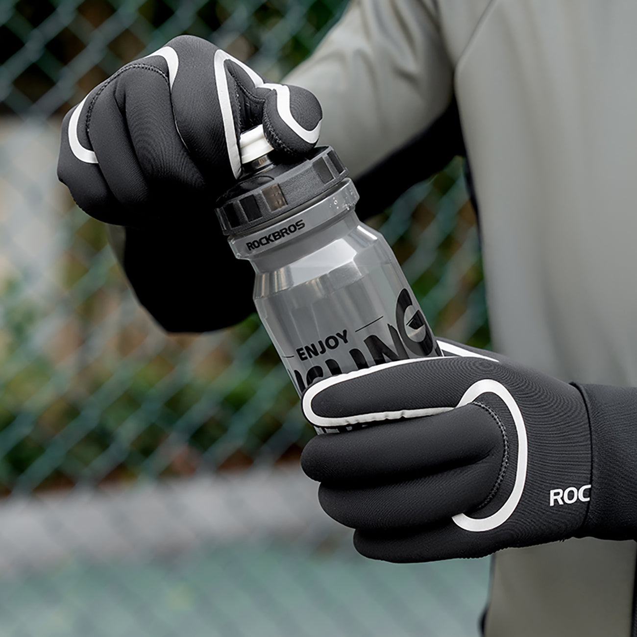 Rockbros pilnai nepermatomos dviratininko pirštinės, dydis: S/M - juodos -- Bicycle Gloves