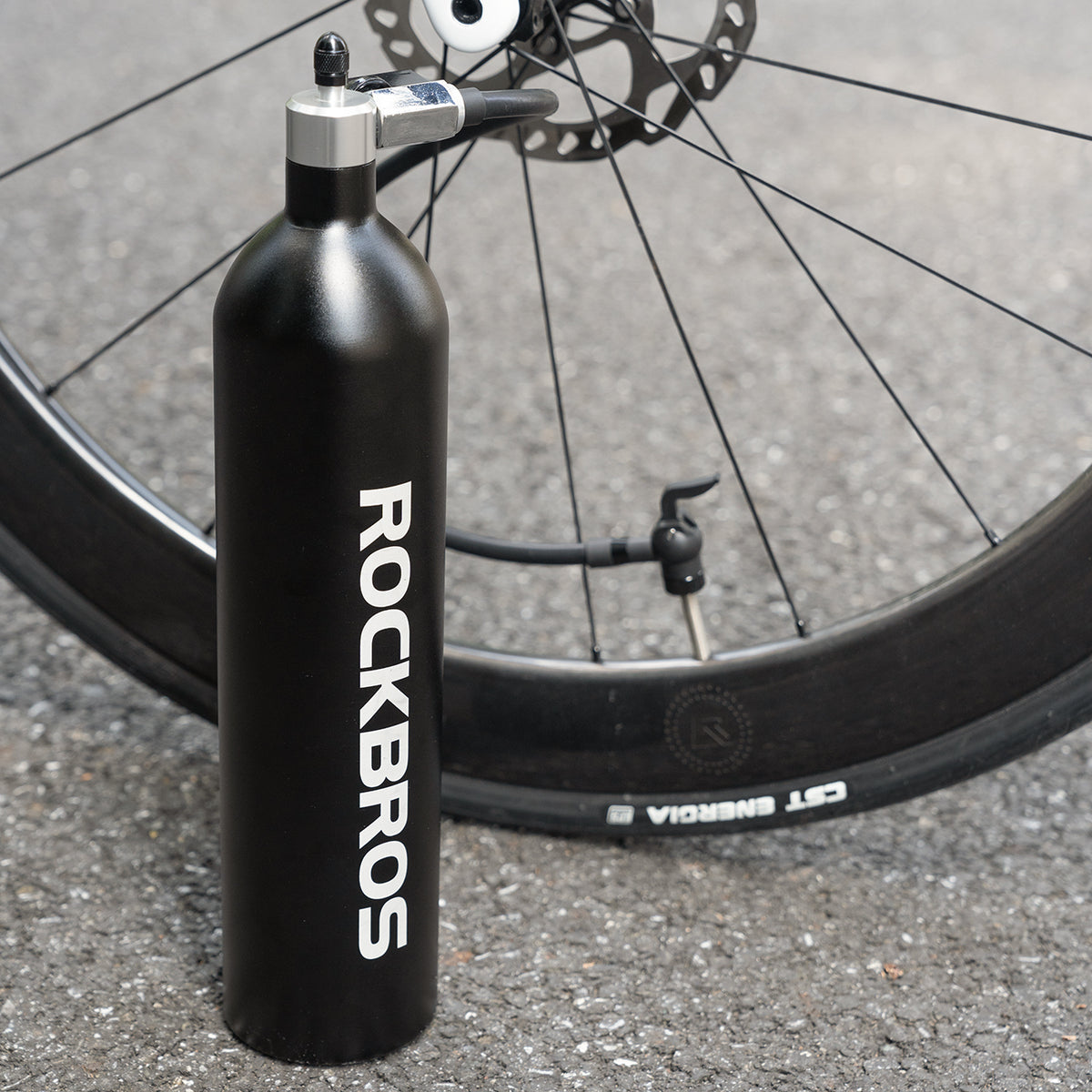Rockbros bevamzdinės padangos slėgio bakas 200 PSI 1,2l - juodas -- Uncategorized