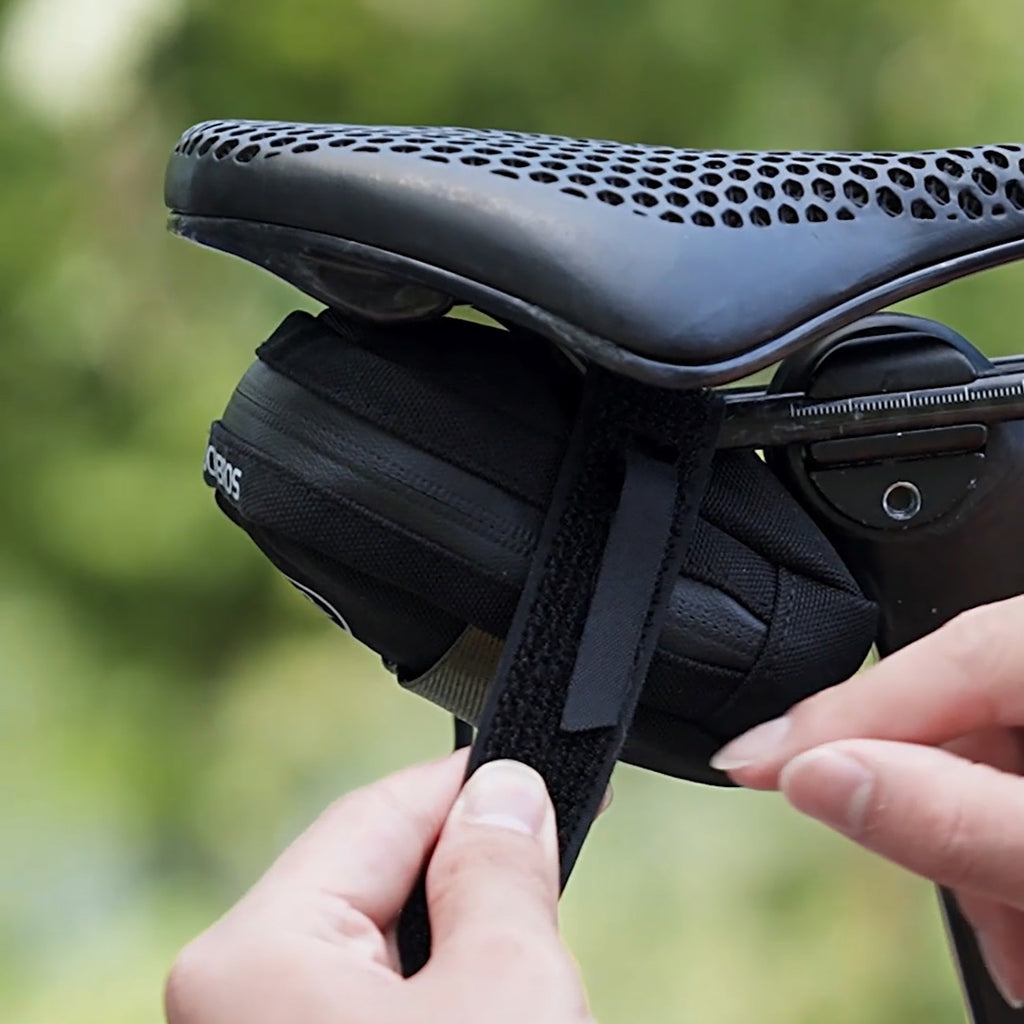 Rockbros mini sellino krepšys su CO2 baliono laikikliu - juoda/žalia -- Bicycle Bags