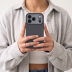 Dėklas Tech-Protect Uniq MagSafe CC iPhone 17 Pro / 18 Pro, grafito -- iPhone 17 Pro, iPhone 18 Pro