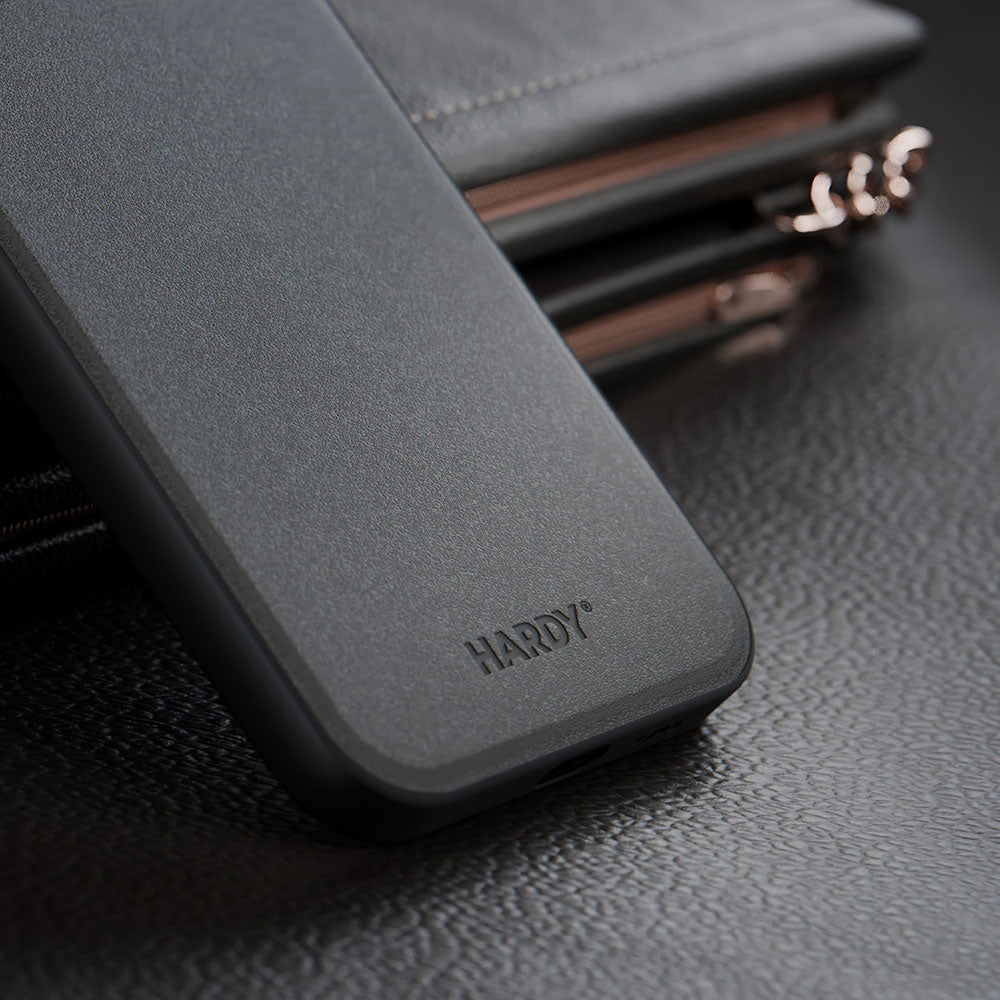 3mk Hardy Apple Silky Leather MagCase, skirtas Apple iPhone 15 Plus – juodas
