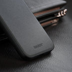 3mk Hardy Apple Silky Leather MagCase, skirtas Apple iPhone 16 - juodas
