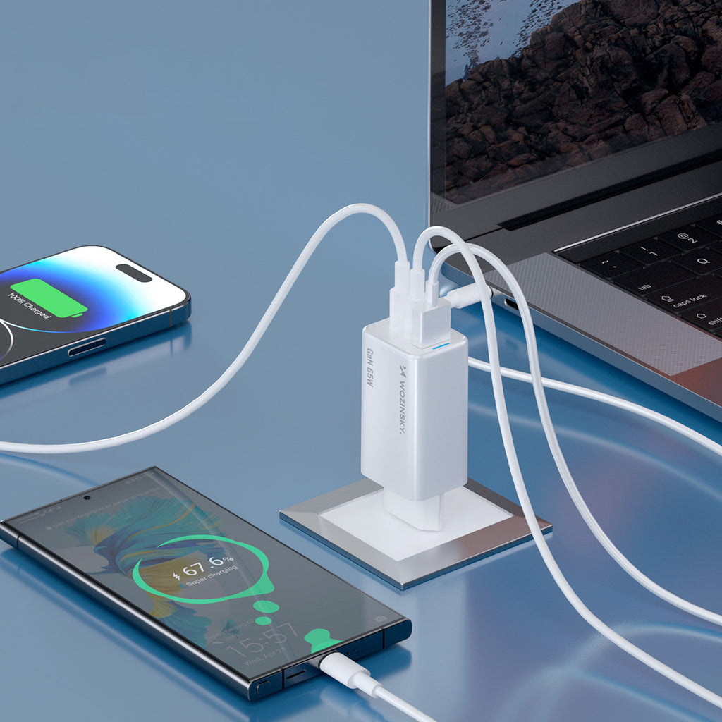 Wozinsky GaN 65W įkroviklis su USB-A 2xUSB-C jungtimis su 65W USB-C laidu - baltas