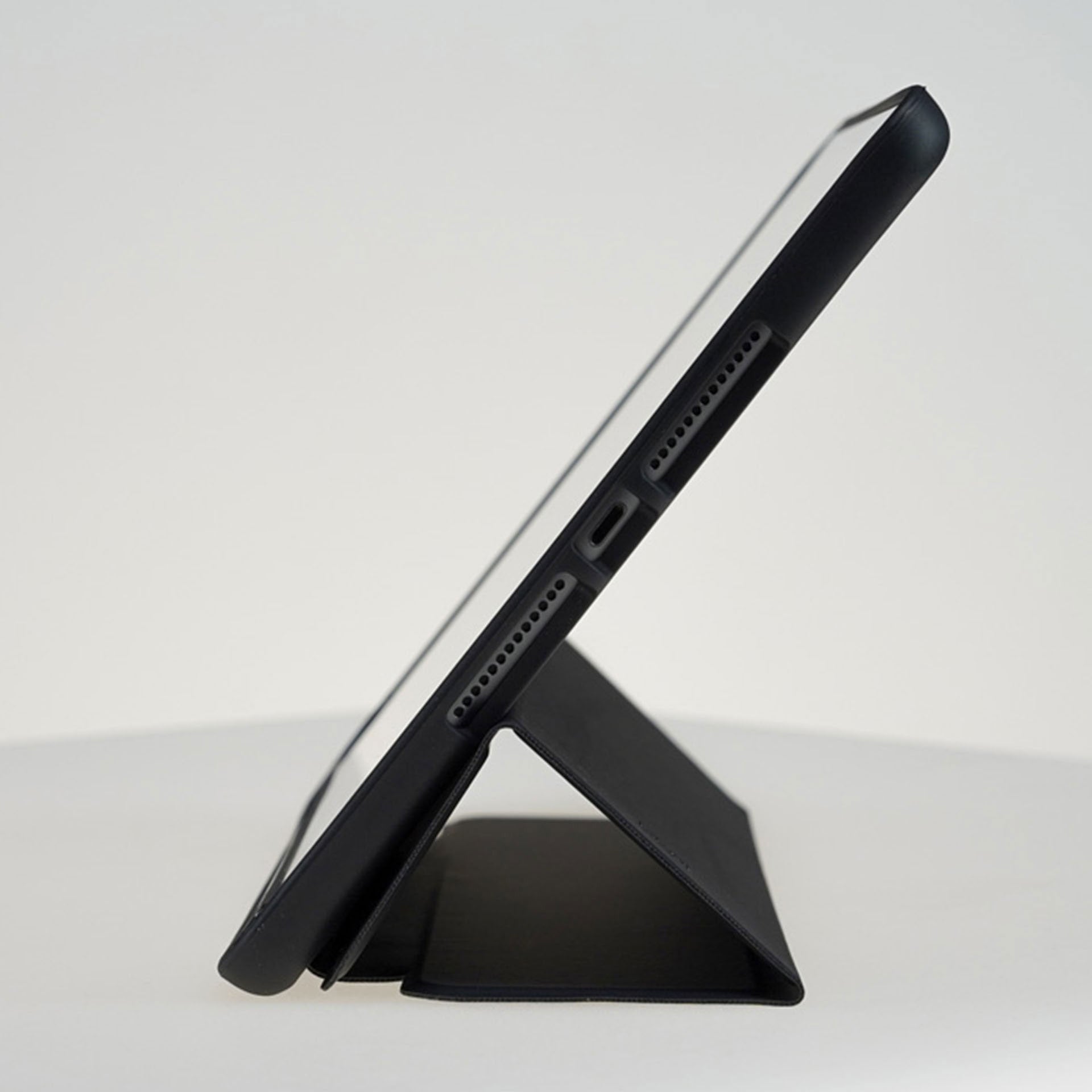 Minkštas planšetinio kompiuterio dėklas, skirtas Apple iPad Air 11 (M2/M3) – juodas -- iPad Air 11