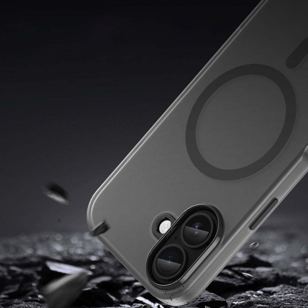 MagSafe magnetinis dėklas iPhone 17 – juodas matinis -- iPhone 17