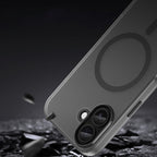 MagSafe magnetinis dėklas iPhone 17 – juodas matinis -- iPhone 17