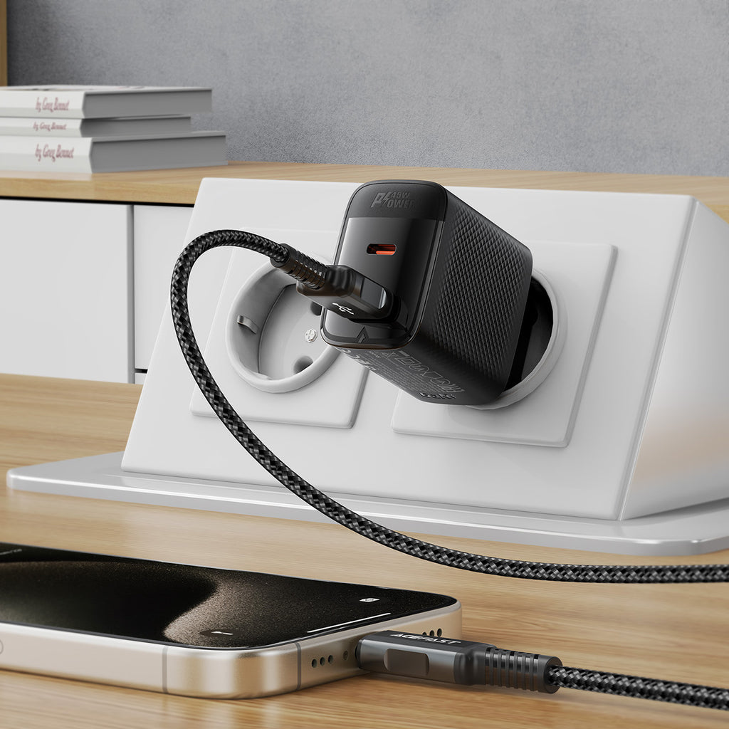 Acefast A106 GaN PD 45W USB-C USB-A Sieninis įkroviklis - Juodas -- Cell phone chargers