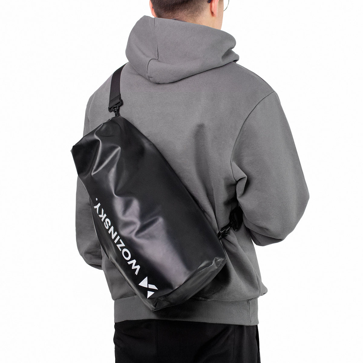 Wozinsky WWK-20 nepromadžiuojantis krepšelis SUP kajako 20 l – juodas -- Bicycle Bags