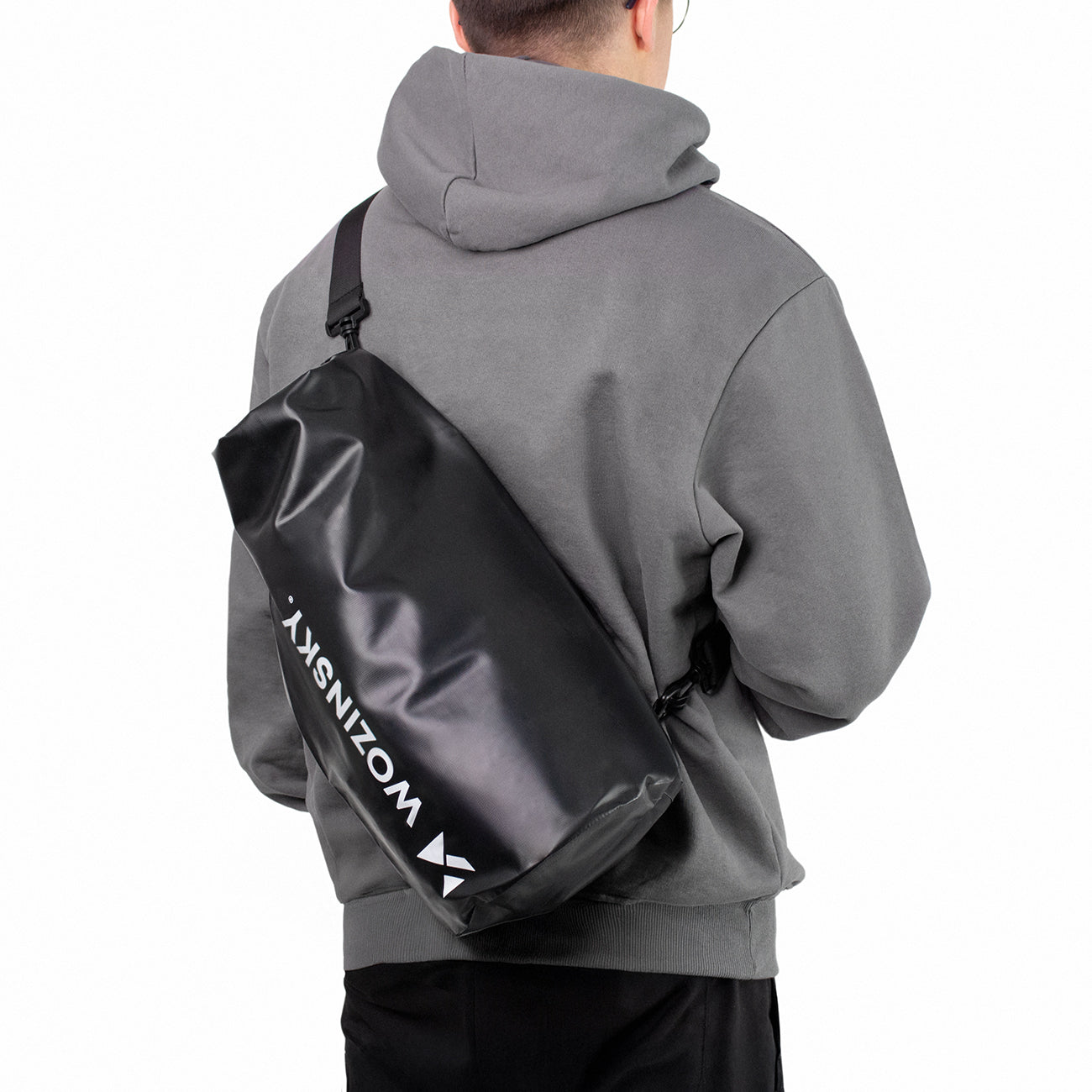 Wozinsky WWK-20 nepromadžiuojantis krepšelis SUP kajako 20 l – juodas -- Bicycle Bags