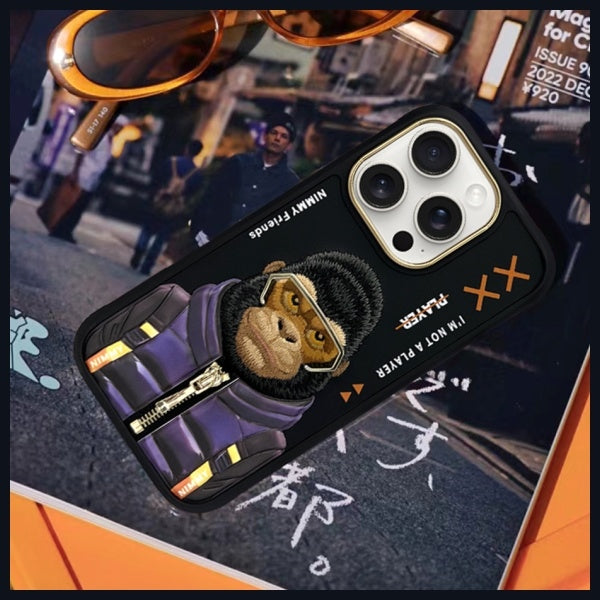 Nimmy Monkey dėklas iPhone 16 Pro – juodas