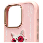 Nimmy Glasses Cool Cat dėklas iPhone 16 Pro – rožinis
