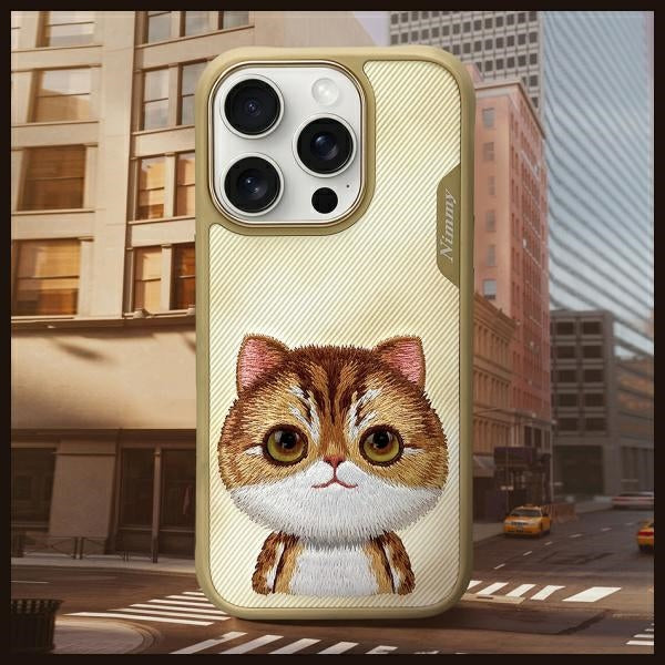 Nimmy Big Eyed Pet 2.0 Cat dėklas iPhone 16 Pro Max – chaki