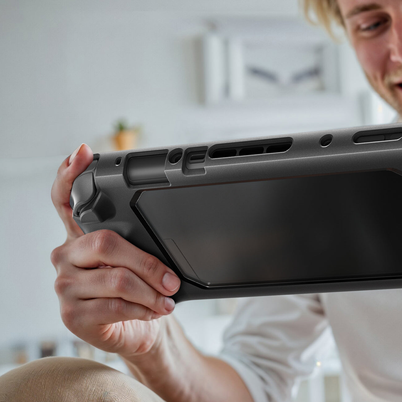 AmazingThing PlayShield Bunker apsauginis dėklas, skirtas Nintendo Switch 2 - juodas -- Cell phone cases and covers