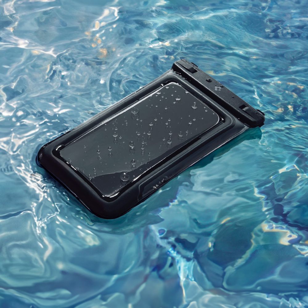 Spigen A611P IPX8 vandeniui atsparus dėklas (2 vnt.) -- Cell phone cases and covers