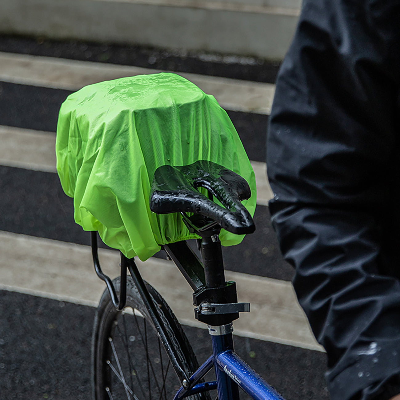 Wozinsky WSR-01B Dviračio krepšys bagazo nešiklui 9l - juodas -- Bicycle Bags