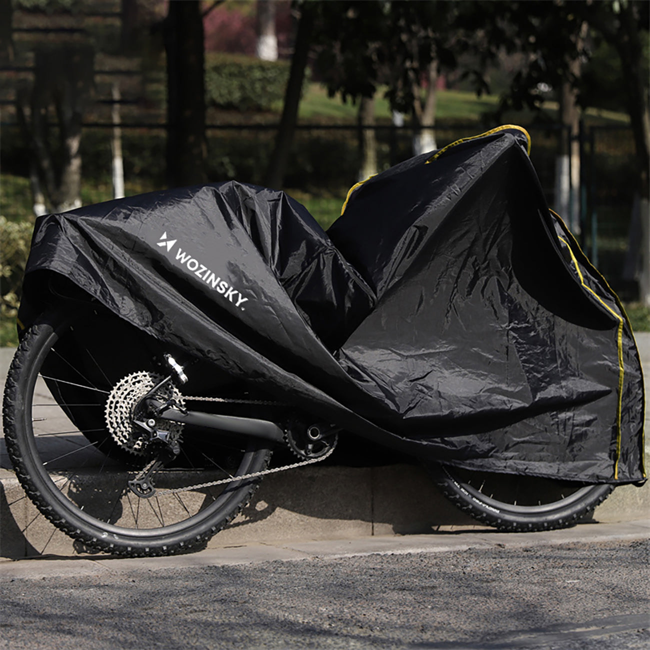Wozinsky WPP-01O Nuo švaros apsaugos uždangalas dviračiams, skuteriams ir motorolenčoms - juodas -- Bicycle Covers
