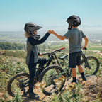 Wozinsky Vaikų pilnaviduriai dviračio šalmas su USB galine šviesa S - Pilka -- Bicycle Helmets