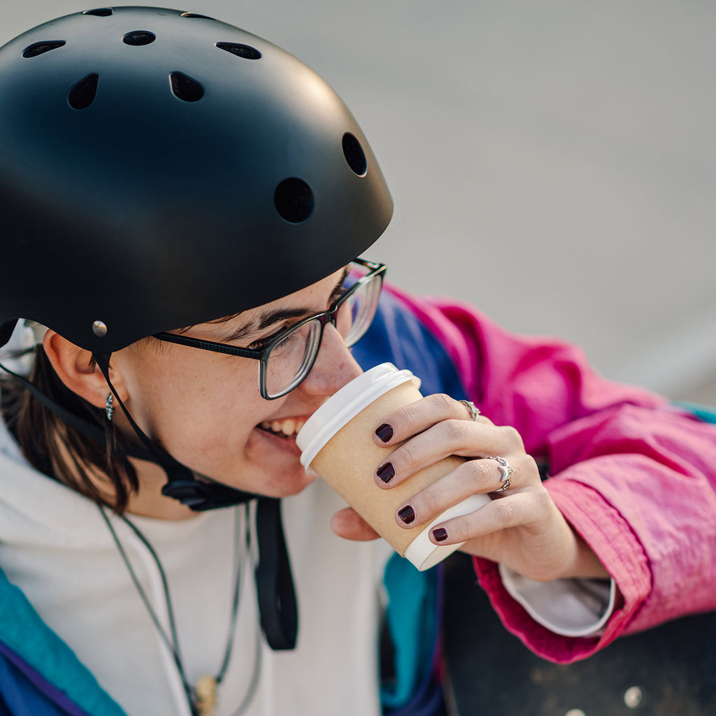 Wozinsky Lengvas BMX/paspirtuko šalmas S - Juodas -- Bicycle Helmets