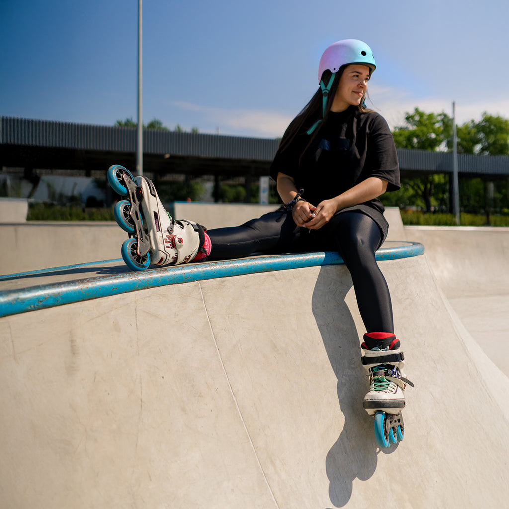 Wozinsky S BMX/Riedlenčio Šalmas - Rožinis Gradientas -- Bicycle Helmets