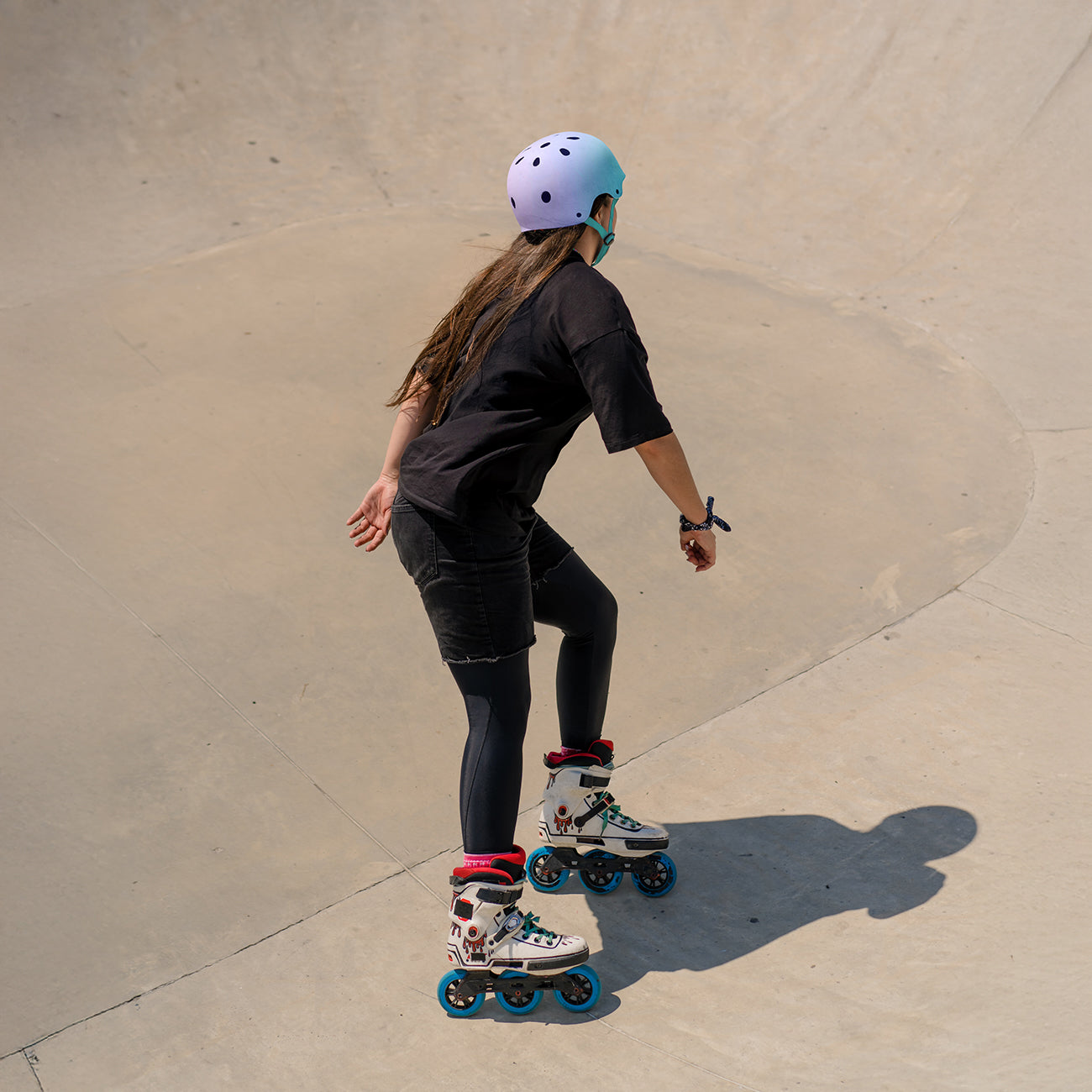 Wozinsky S BMX/Riedlenčio Šalmas - Rožinis Gradientas -- Bicycle Helmets