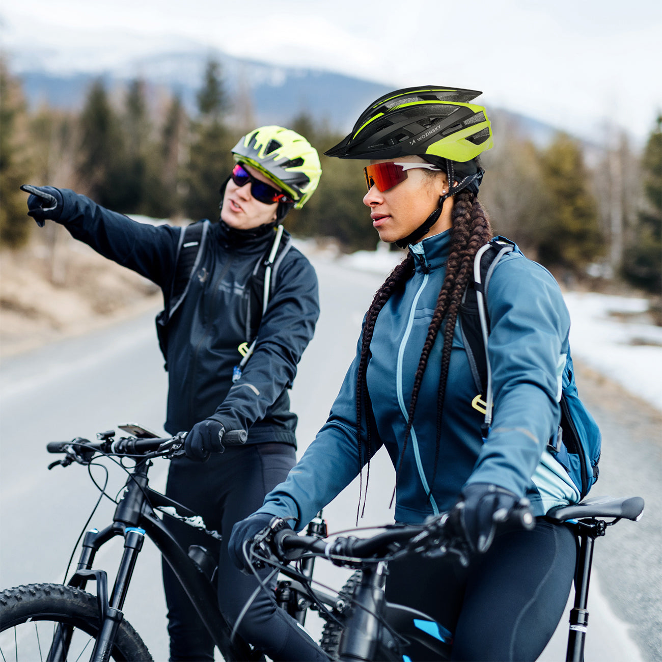Wozinsky MTB dviračio šalmas su nuimama vesolė ir užpakaliu USB žibintuve L - Juodas ir geltona -- Bicycle Helmets