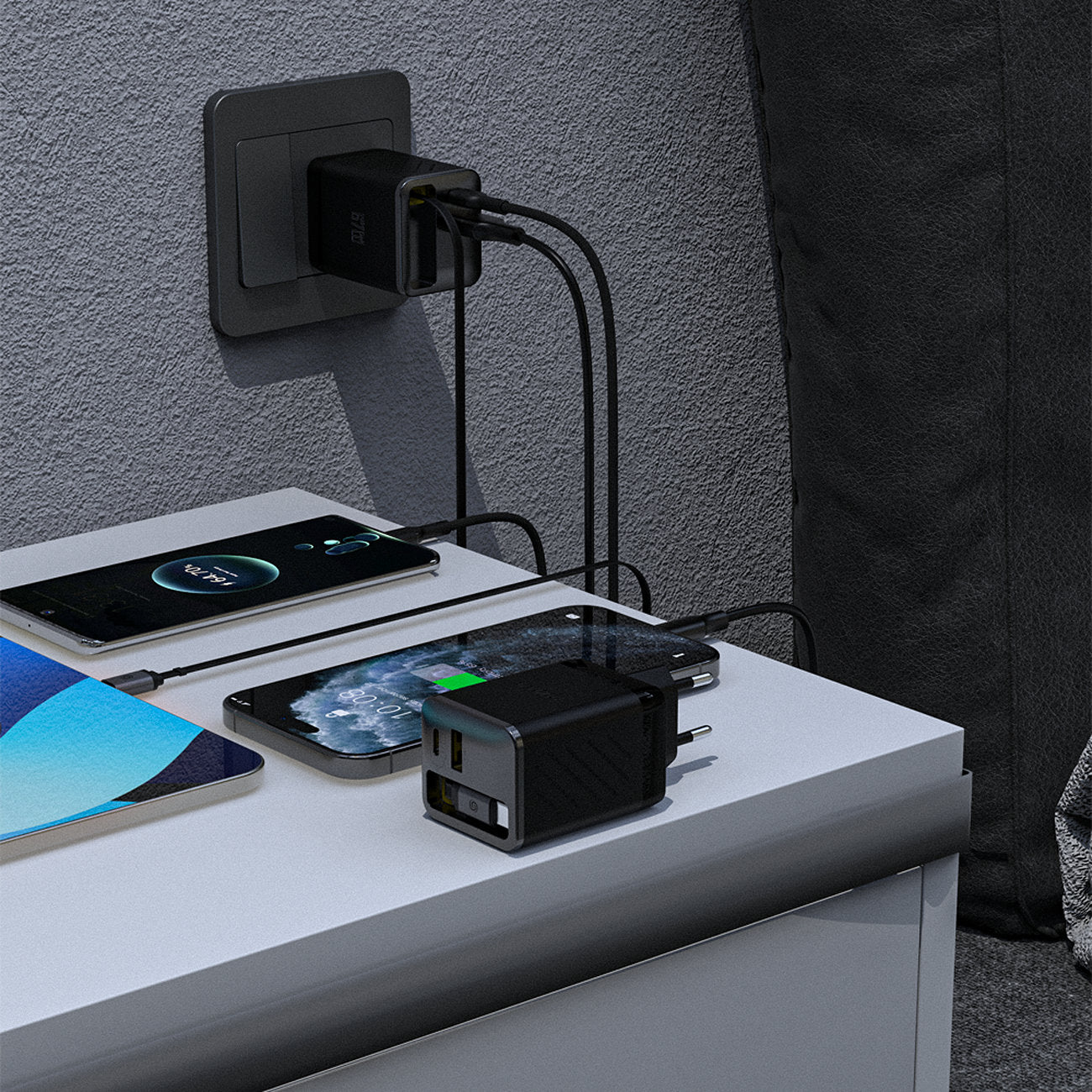 Dudao sieninis įkroviklis A67EU GaN 67W su integruotu įtraukiamu USB-C Power Delivery Quick Charge laidu - juodas