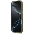 Guess Grained Big 4G Classic Logo iPhone 17 dėklas - Ruda -- iPhone 17