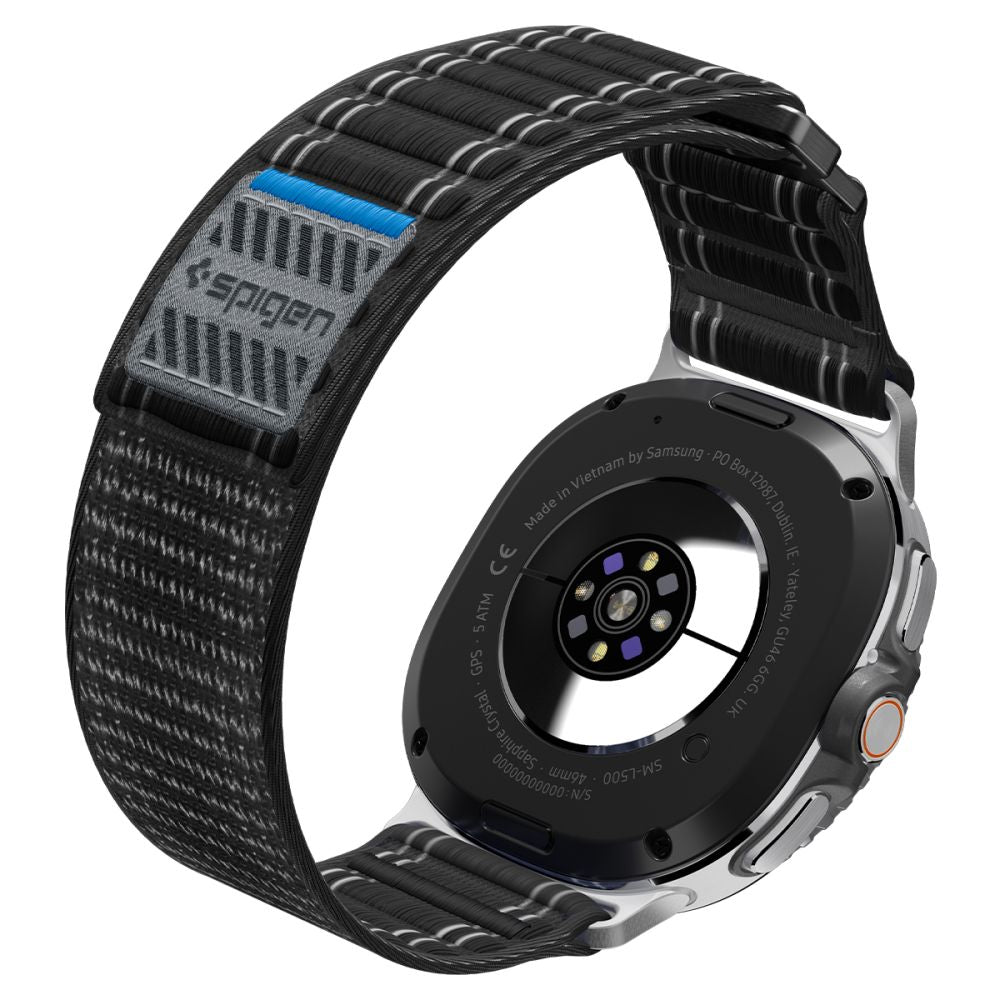 Spigen WBF0 dirželis, skirtas Samsung Galaxy Watch 40/44/46 mm – juodas
