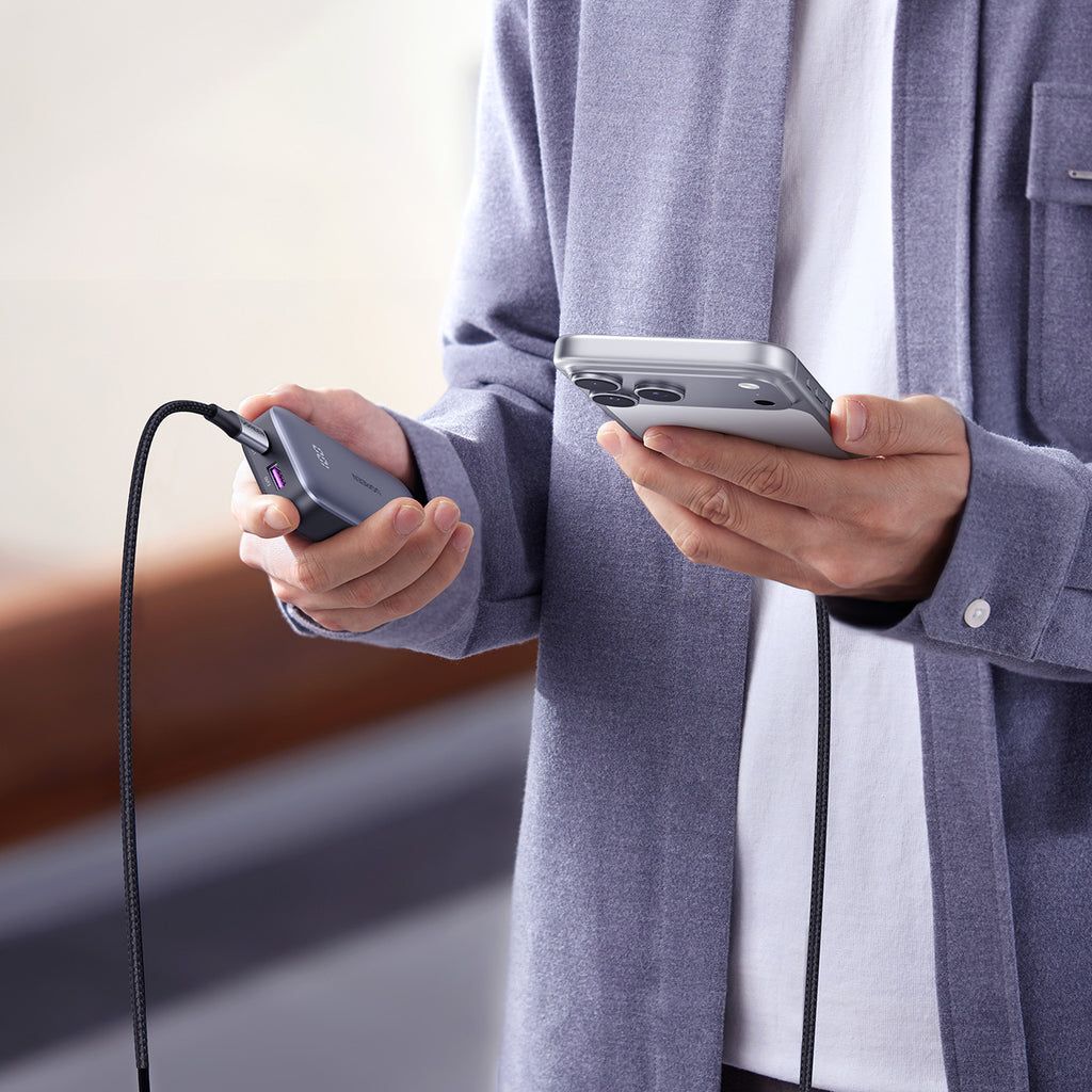 Ugreen USB-C į USB-C PD kabelis 100W 5A 2m - juodas -- Cell phone cables