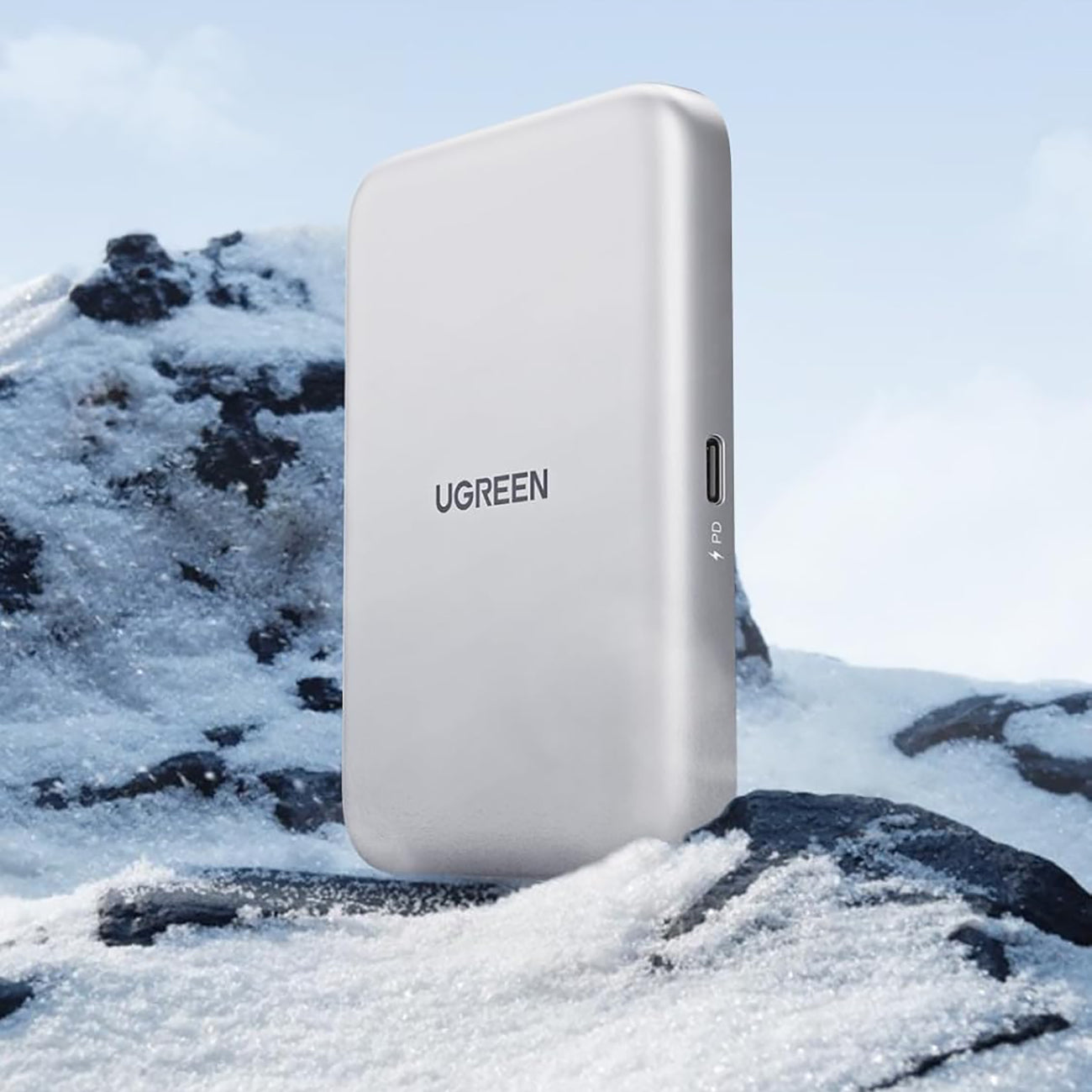 Ugreen M.2 NVMe SSD Magnetinis Dėklas - Baltas -- Hard Drive Adapters
