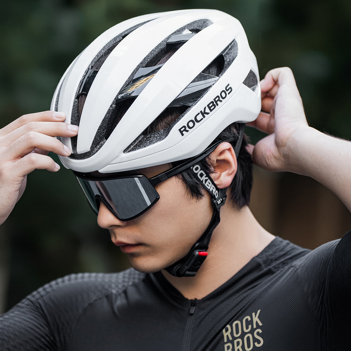Rockbros LK-79 dviračio šalmas 58–62 cm - baltas -- Bicycle Helmets