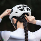 Rockbros LK-15 anglies plaušo dviračio šalmas 58–62 cm - šviesiai pilkas -- Bicycle Helmets