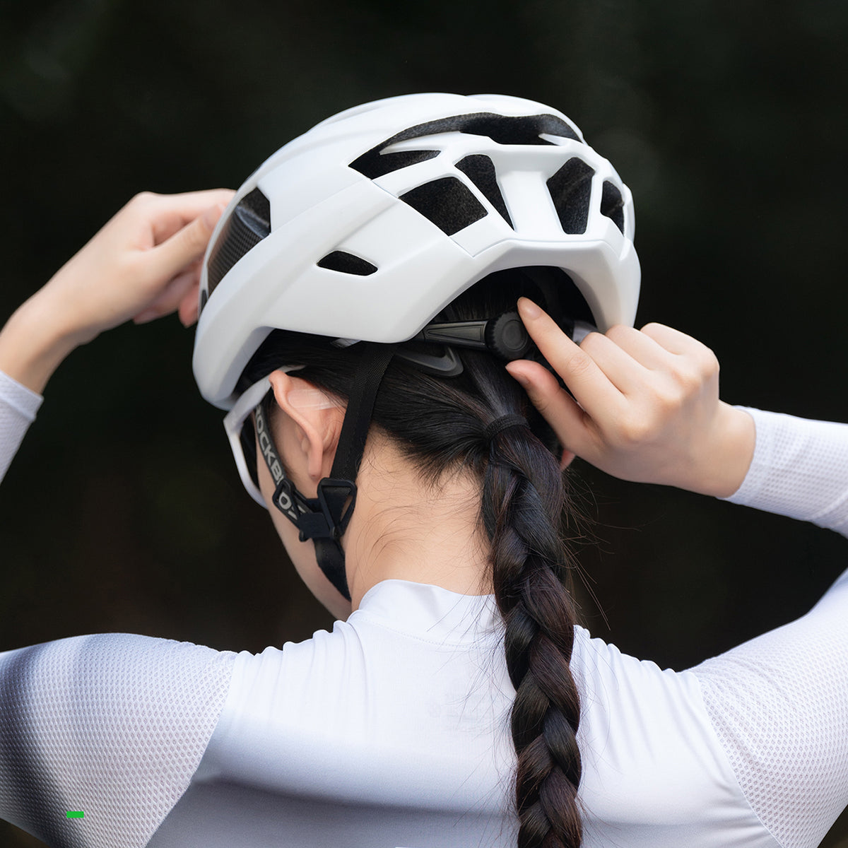Rockbros LK-15 anglies plaušo dviračio šalmas 58–62 cm - šviesiai pilkas -- Bicycle Helmets
