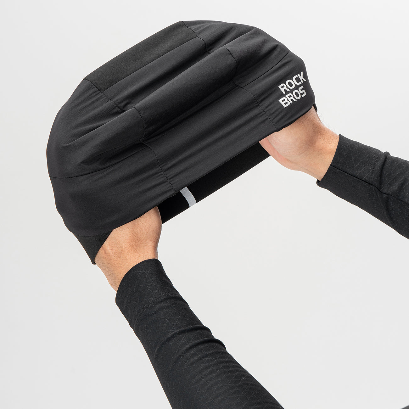 Rockbros M015 Žieminė dviračio kepurė šalmui, dydis 54-61 cm - juoda -- Cycling Caps & Headwear