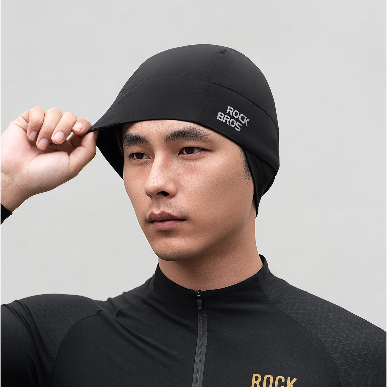 Rockbros M015 Žieminė dviračio kepurė šalmui, dydis 54-61 cm - juoda -- Cycling Caps & Headwear