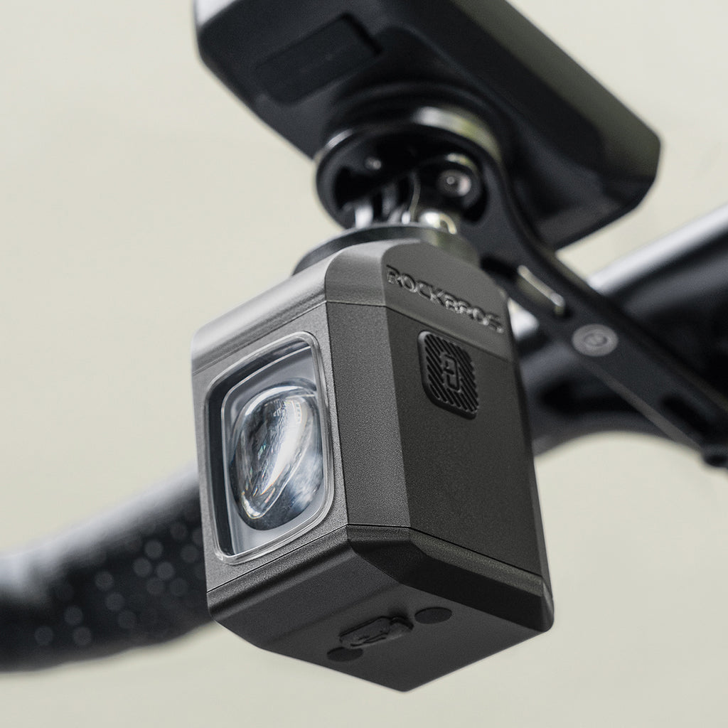 Rockbros M8 1600lm priekinė dviračio lempa su nuotoliniu valdymu 10m, įkraunamoji 4000 mAh - juoda -- Bicycle Lights