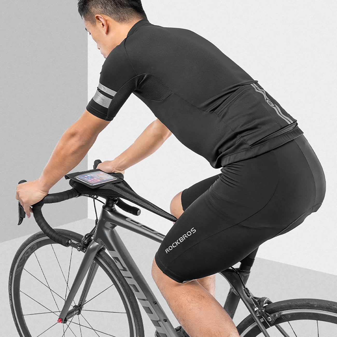 Rockbros D61 prakaitės dangtelis - juodas ir pilkas -- Cycling Accessories