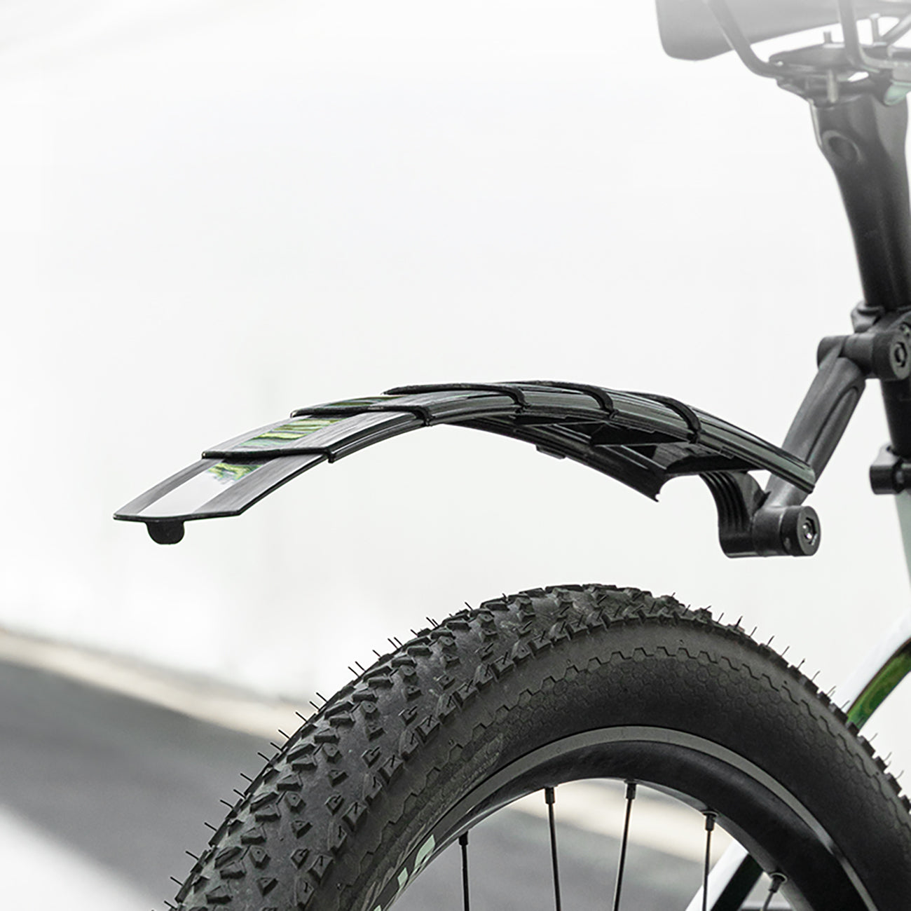Rockbros FK-810 Sulankstomi teleskopiniai dviračio krašteliai - juoda -- Bicycle Fenders