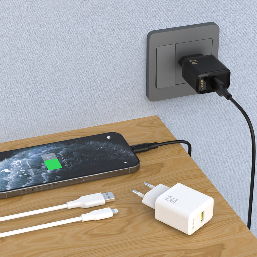 Dudao sieninis įkroviklis A23LEU 2.4A GaN EU USB-A su USB-A į Lightning laidu - baltas