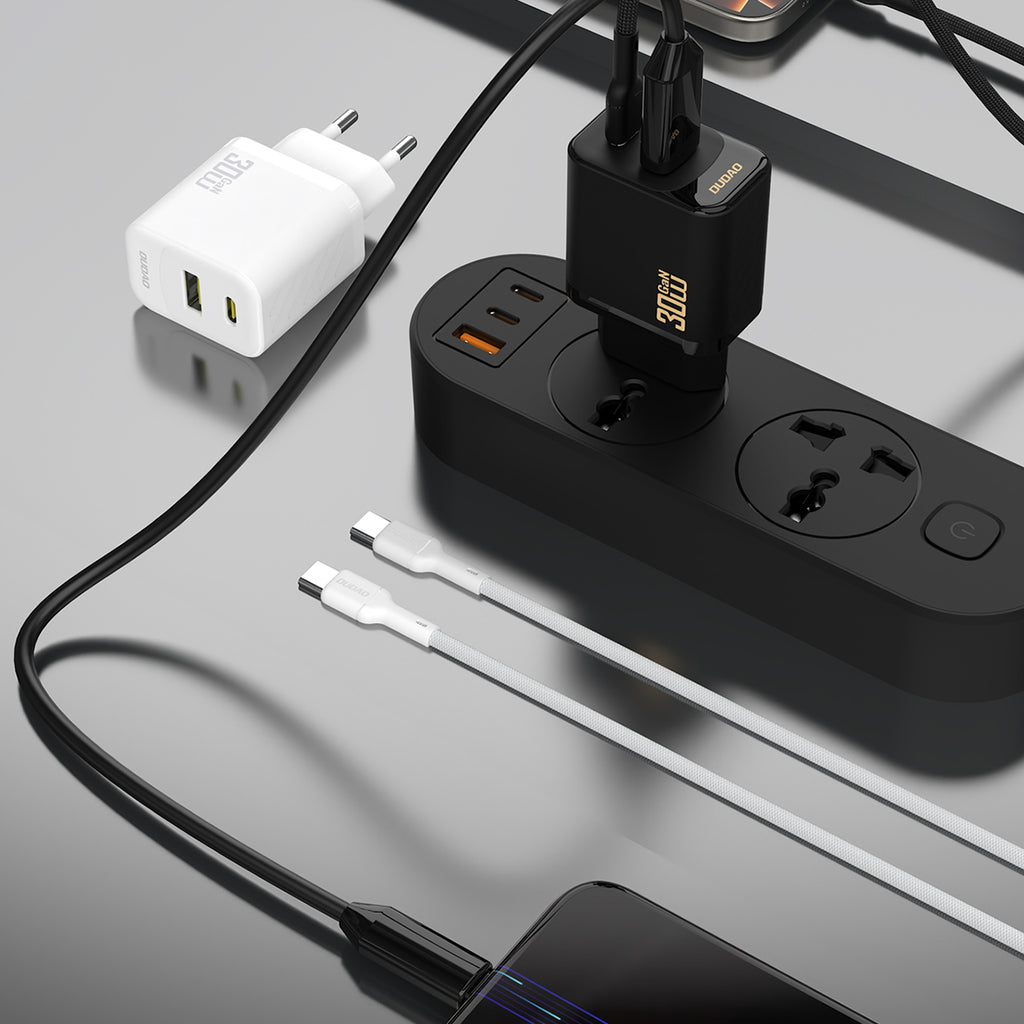 Dudao sieninis įkroviklis A27TCEU PD 30W GaN USB-A USB-C su USB-C laidu - juodas