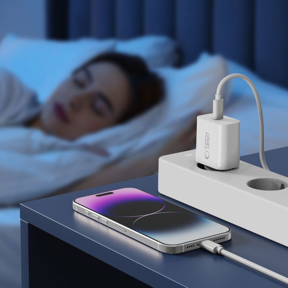 Tech-Protect sieninis įkroviklis NC20W su 100 cm USB-C / Lightning laidu - baltas