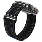 Spigen WBF0 dirželis, skirtas Samsung Galaxy Watch Ultra 47mm – juodas